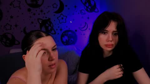 Snapshot of riley_sanders chatting on May 24, 2026, 7:19 pm Meow online show from May 24, 2026, 7:19 pm