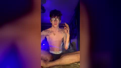 Snapshot of rileybex chatting on May 13, 2026, 1:25 am RileyBex online show from May 13, 2026, 1:25 am