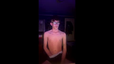 Snapshot of rileybex chatting on June 6, 2026, 4:50 am RileyBex online show from June 6, 2026, 4:50 am