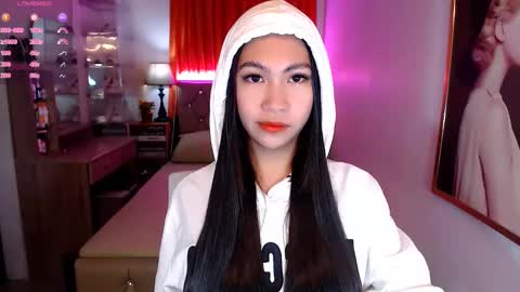 Riley online show from January 7, 2025, 1:17 am