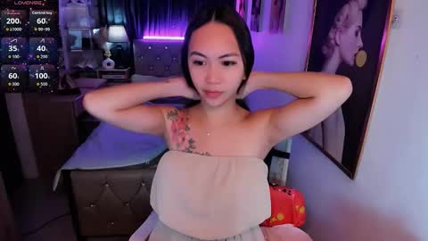 Riley online show from October 13, 2025, 12:54 am