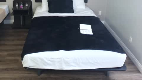 rileyraerhoads online show from January 17, 2026, 9:47 am