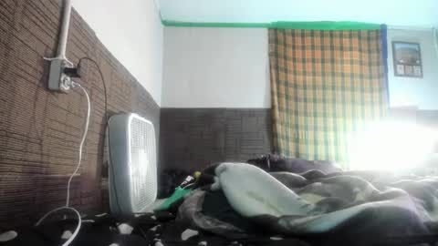 Snapshot of rimetime816 chatting on February 17, 2025, 11:20 pm rimetime816 online show from February 17, 2025, 11:20 pm