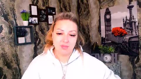 Snapshot of rimmacute_ chatting on November 3, 2025, 7:31 am Rimma online show from November 3, 2025, 7:31 am