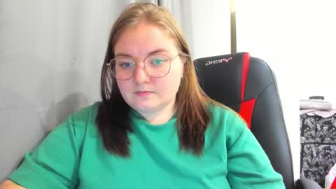 Snapshot of rina16 chatting on October 30, 2025, 5:46 pm rina16 online show from October 30, 2025, 5:46 pm