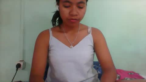 Snapshot of rinah856024 chatting on October 1, 2025, 4:29 am rinah856024 online show from October 1, 2025, 4:29 am