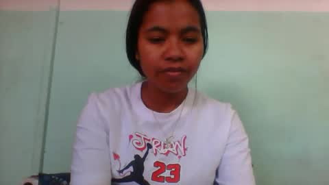 Snapshot of rinah856024 chatting on November 7, 2025, 9:31 am rinah856024 online show from November 7, 2025, 9:31 am