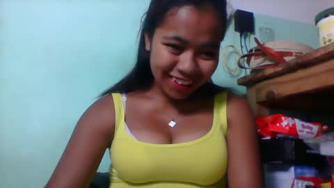 Snapshot of rinah856024 chatting on March 16, 2026, 5:55 am rinah856024 online show from March 16, 2026, 5:55 am