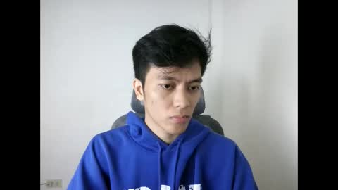 rdcckz12 online show from February 19, 2026, 5:53 pm