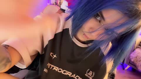 Snapshot of ripper_66 chatting on December 24, 2024, 10:28 pm   DianaBrite            fansl y online show from December 24, 2024, 10:28 pm