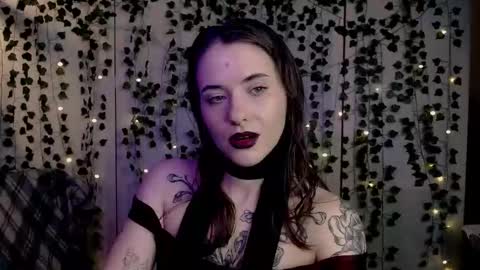 Snapshot of risha_laass chatting on May 15, 2026, 8:38 pm risha_laass online show from May 15, 2026, 8:38 pm