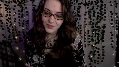 Snapshot of risha_laass chatting on May 28, 2026, 8:17 pm risha_laass online show from May 28, 2026, 8:17 pm