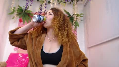 Risitos De Oro online show from April 17, 2026, 10:24 pm