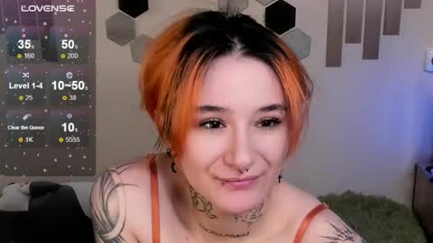 Snapshot of riskypussy chatting on October 23, 2025, 2:22 am MIley online show from October 23, 2025, 2:22 am