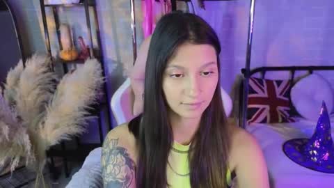 Rita online show from October 23, 2025, 1:38 am