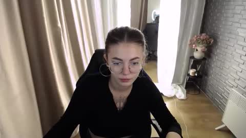 Snapshot of ritaneer chatting on September 10, 2025, 8:03 am ritaneer online show from September 10, 2025, 8:03 am