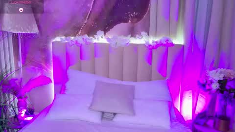 Sweet Rita Verginia  online show from September 10, 2025, 6:13 am