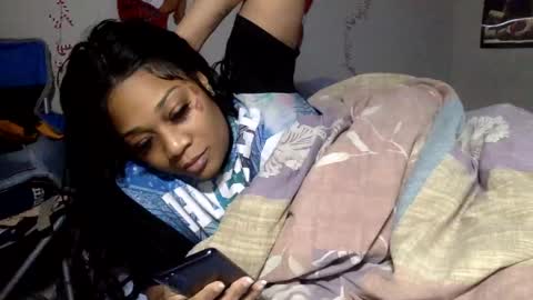 Snapshot of riversaint chatting on January 14, 2025, 10:38 am River Saint online show from January 14, 2025, 10:38 am