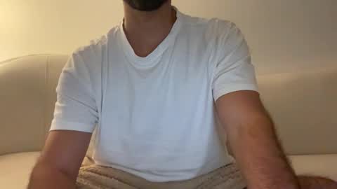 rlggggn42 online show from November 16, 2025, 5:51 pm