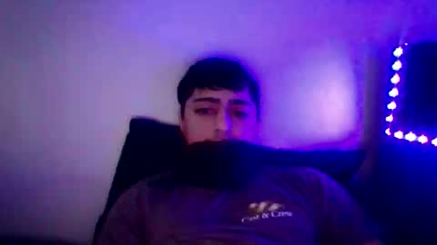 Snapshot of rn_82b chatting on April 1, 2026, 12:33 am rn 82b online show from April 1, 2026, 12:33 am