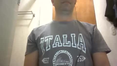 Rnero67 online show from April 1, 2026, 4:46 am