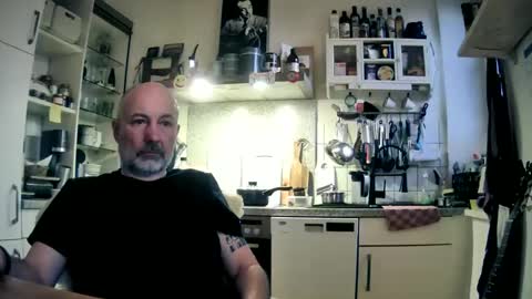 Snapshot of roadrunnerger chatting on March 9, 2025, 5:28 pm roadrunnerger online show from March 9, 2025, 5:28 pm