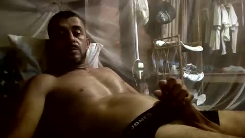 Daddy online show from February 8, 2025, 3:42 pm