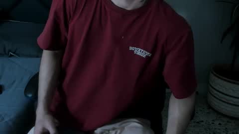 Roan Birkin online show from March 6, 2026, 7:43 pm