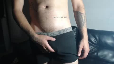 RoastingCorn online show from May 14, 2026, 2:51 am