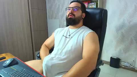 Snapshot of robby_k chatting on November 30, 2025, 12:47 am Robby online show from November 30, 2025, 12:47 am