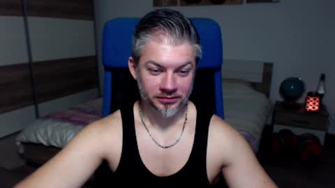 robbyshawz online show from December 18, 2024, 9:58 am