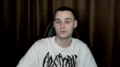 robert10211 online show from February 26, 2025, 8:33 pm