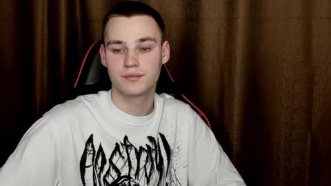 robert10211 online show from March 5, 2025, 8:53 pm