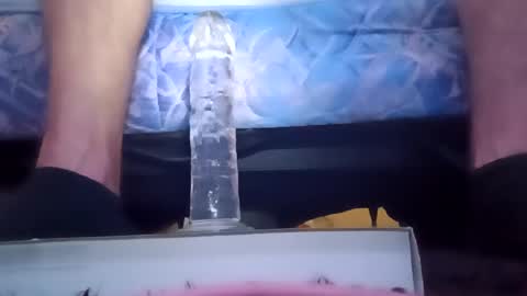 robert227818 online show from March 6, 2025, 5:22 pm