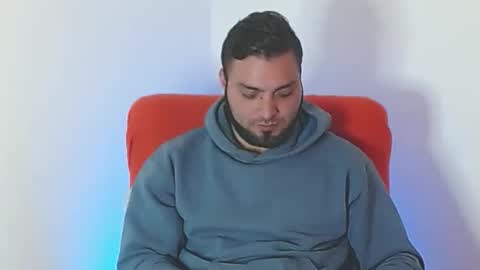 Stiven - online show from October 20, 2025, 3:34 pm