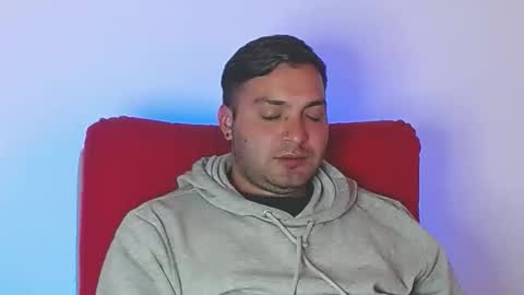 Stiven - online show from January 18, 2026, 6:44 pm