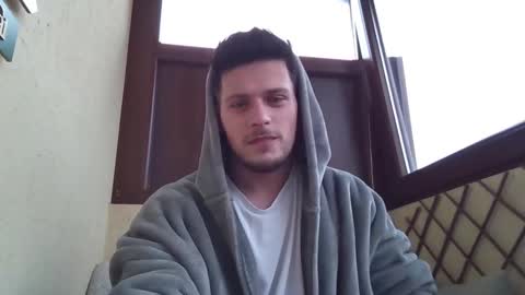 Roberto online show from October 27, 2025, 6:39 am