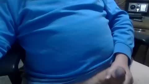 Snapshot of robglide chatting on March 28, 2026, 12:05 pm robglide online show from March 28, 2026, 12:05 pm