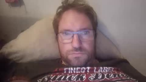 Snapshot of robinouhot chatting on November 18, 2025, 2:06 am robinouhot online show from November 18, 2025, 2:06 am