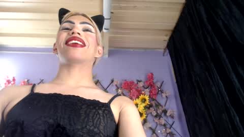 Margot Ferrer online show from July 24, 2026, 6:11 am