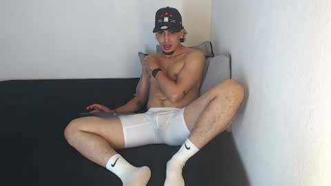 Robisson Zack online show from May 26, 2026, 10:06 pm