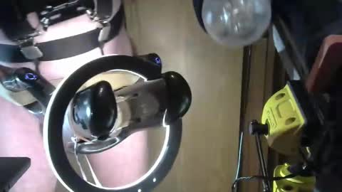 Robodickmilker online show from February 18, 2025, 8:38 am
