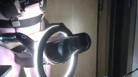 Robodickmilker online show from October 16, 2025, 5:14 pm