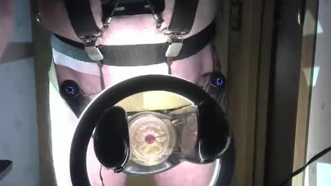 Snapshot of robodickmilker chatting on November 25, 2025, 12:10 am Robodickmilker online show from November 25, 2025, 12:10 am