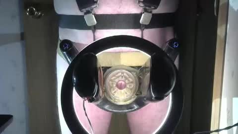 Snapshot of robodickmilker chatting on January 16, 2026, 2:37 am Robodickmilker online show from January 16, 2026, 2:37 am