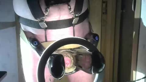 Snapshot of robodickmilker chatting on January 16, 2026, 7:40 pm Robodickmilker online show from January 16, 2026, 7:40 pm