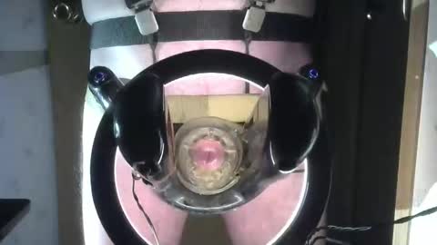 Snapshot of robodickmilker chatting on February 22, 2026, 9:35 pm Robodickmilker online show from February 22, 2026, 9:35 pm