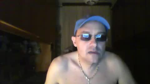 Snapshot of roby360 chatting on April 4, 2026, 6:49 pm robertino online show from April 4, 2026, 6:49 pm