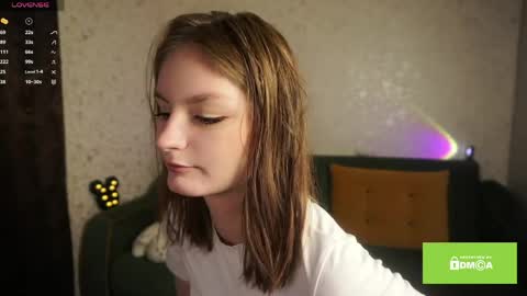 Snapshot of robynsentinella chatting on May 3, 2026, 2:39 am robynsentinella online show from May 3, 2026, 2:39 am