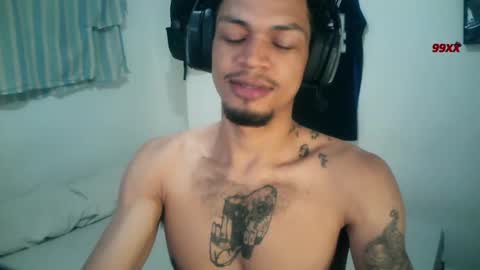 Rocco online show from November 25, 2025, 4:40 pm